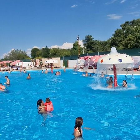 Royalwings Apartman ياغودينا المظهر الخارجي الصورة